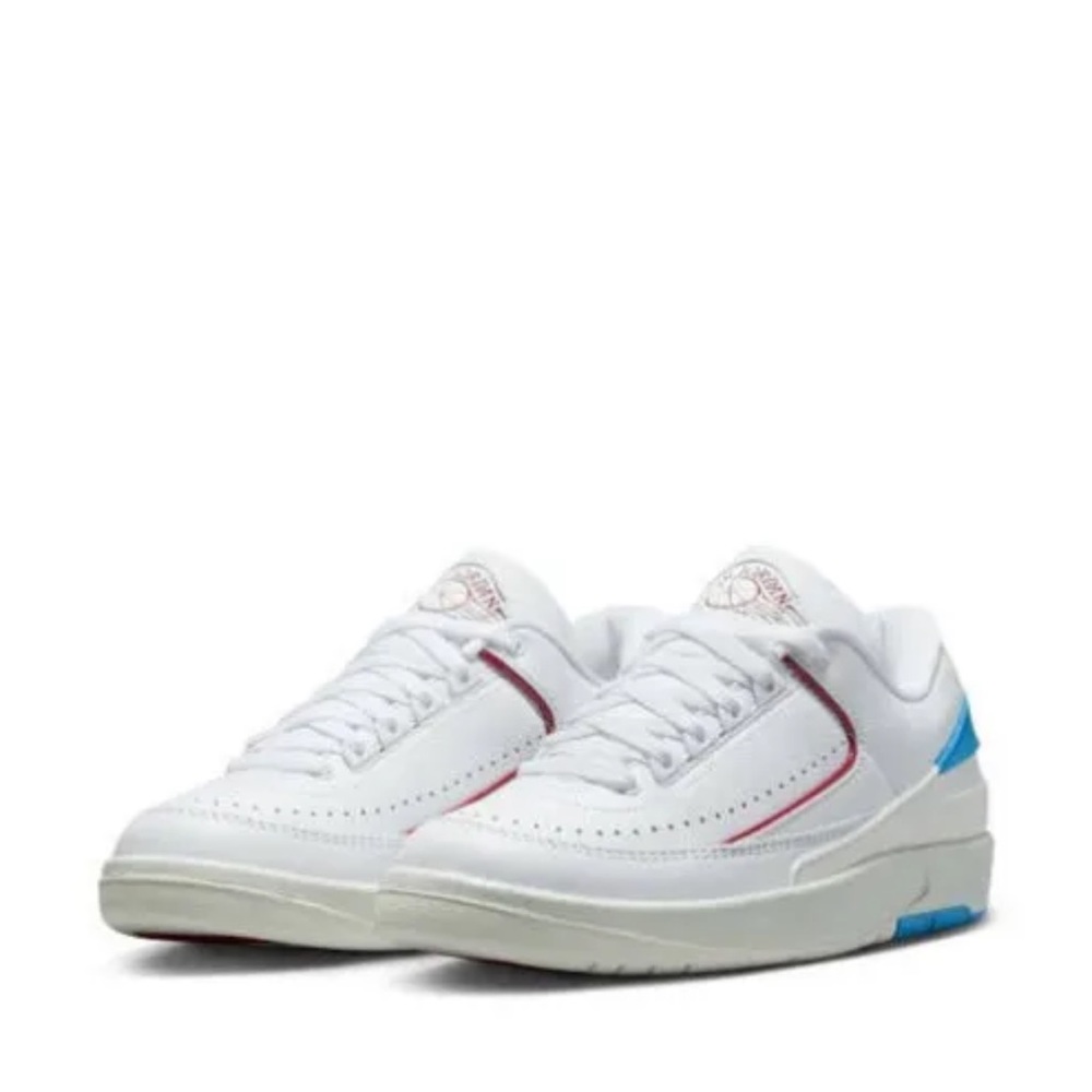 NEW Nike WMNS Air Jordan 2 Retro Low UNC to Chicago White Blue DX4401-164 SIZE 8 - Picture 3 of 7